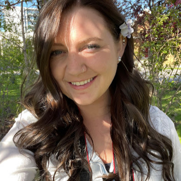 Meet your Posher, Baylee - Picture 1 of 1